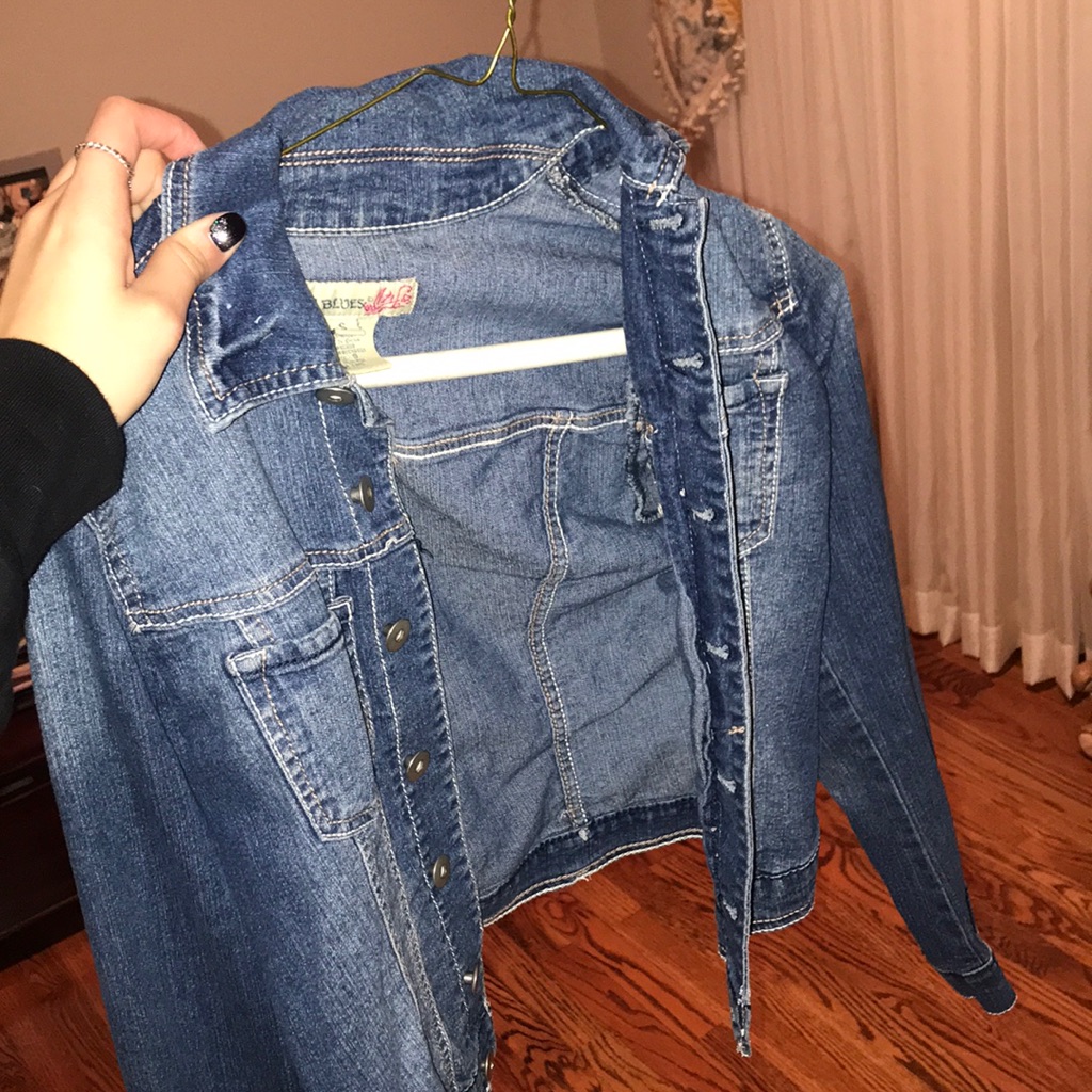 Denim Jacket With Buttoned Down Front